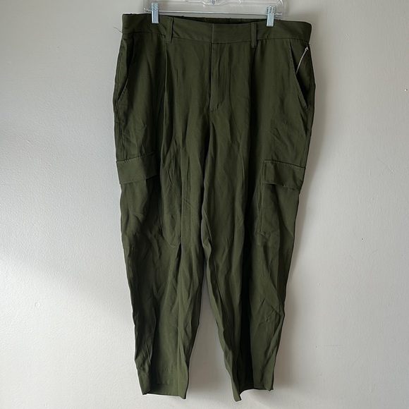 Women's Size 17 Green A New Day Pants Side pockets - Picture 1 of 5